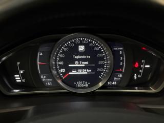 VOLVO V40 usata, con Luci diurne LED