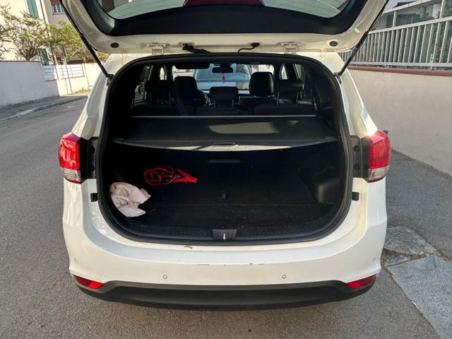 KIA Carens usata, con Bluetooth