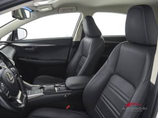 LEXUS NX 300h usata 8