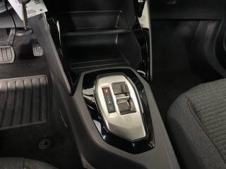 PEUGEOT 2008 usata, con Frenata d