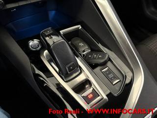 PEUGEOT 3008 usata, con USB