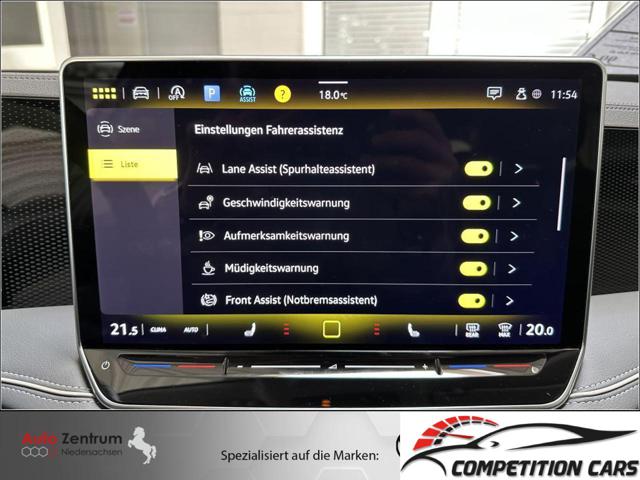 VOLKSWAGEN Passat usata, con Park Distance Control