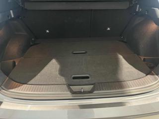 NISSAN Qashqai usata, con Fari LED