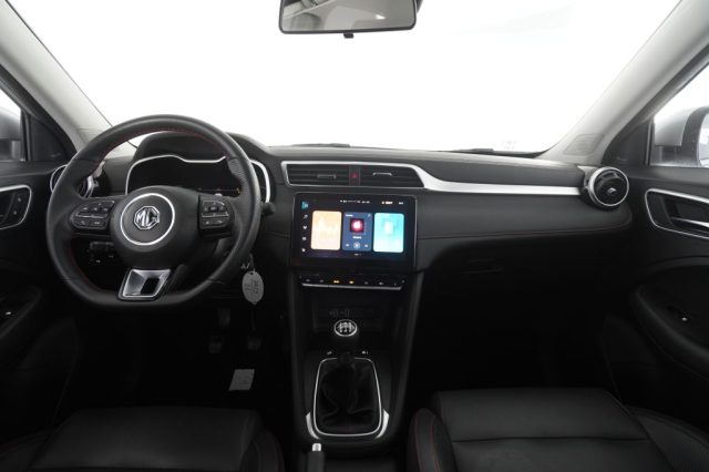 MG ZS usata 10