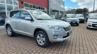TOYOTA RAV 4 usata, con Airbag
