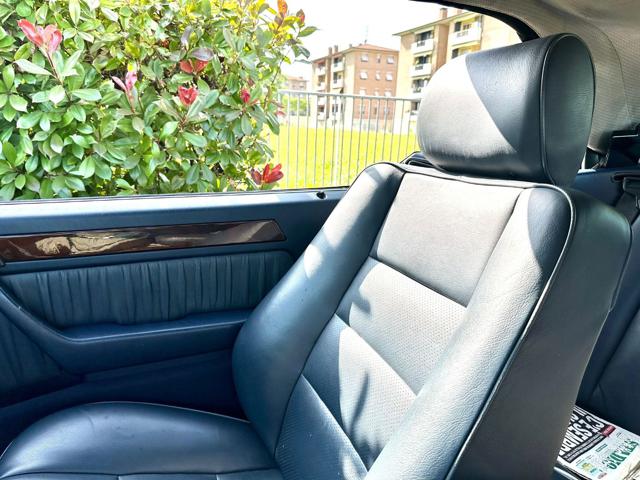 MERCEDES-BENZ E 200 usata 12