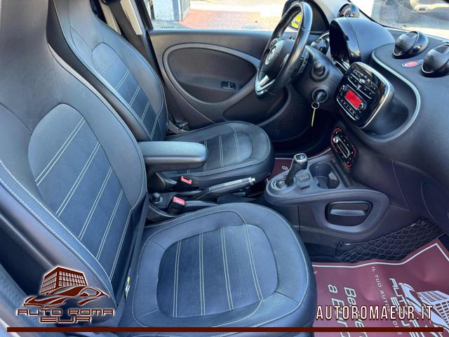SMART ForFour usata, con USB