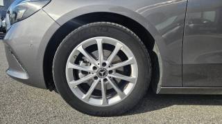MERCEDES-BENZ B 180 usata, con Sensore di pioggia