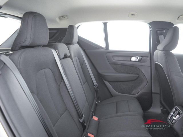 VOLVO XC40 usata 10