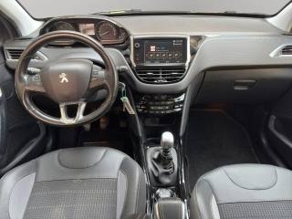 PEUGEOT 2008 usata, con Cruise Control