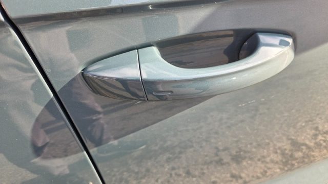 VOLKSWAGEN T-Roc usata, con Cerchi in lega