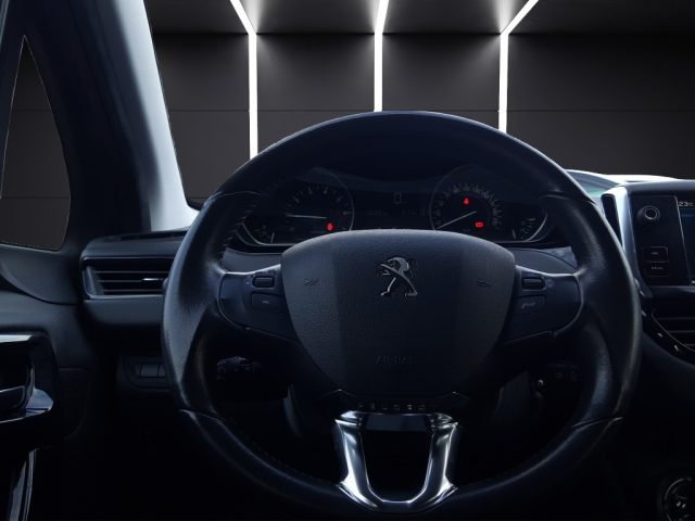 PEUGEOT 208 usata, con Controllo trazione