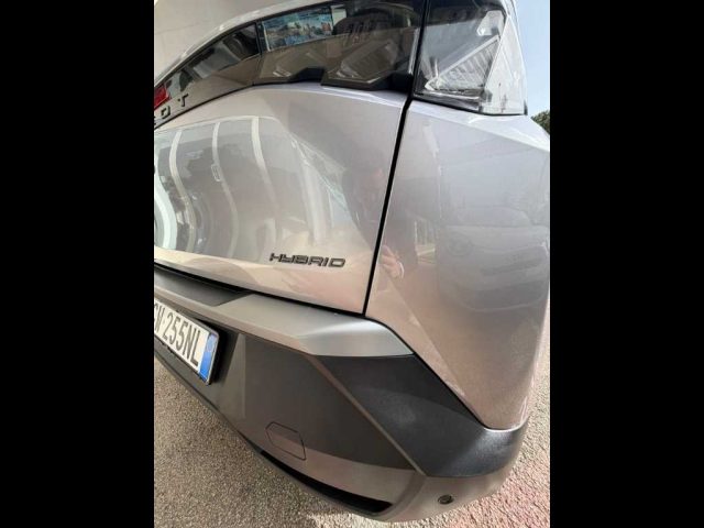 PEUGEOT 3008 usata, con Autoradio digitale
