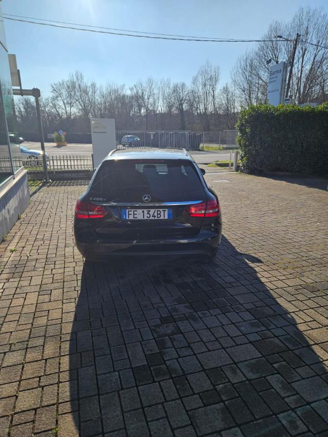 MERCEDES-BENZ C 200 usata, con Alzacristalli elettrici
