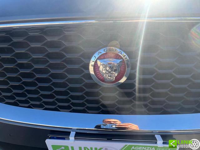 JAGUAR E-Pace usata, con USB