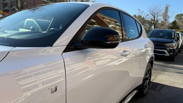 ALFA ROMEO Tonale usata, con Sedili sportivi