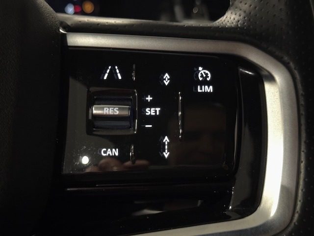 LAND ROVER Range Rover Velar usata, con Volante in pelle