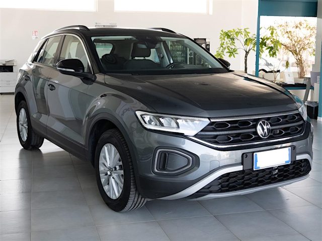 VOLKSWAGEN T-Roc usata, con Cerchi in lega
