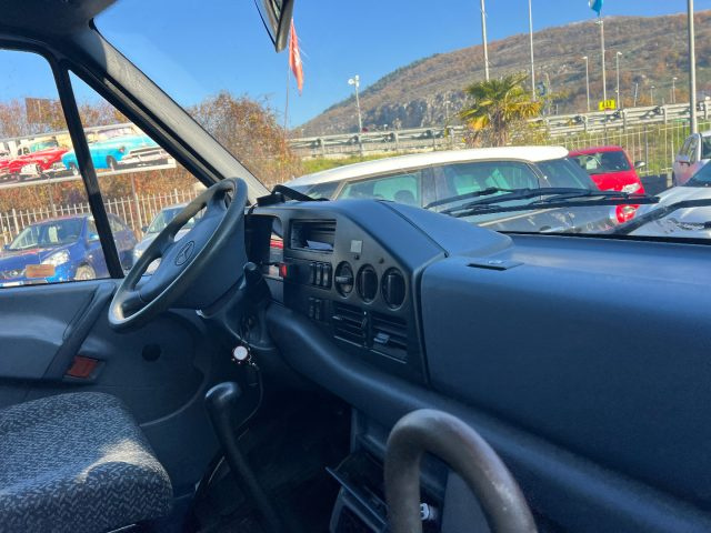 MERCEDES-BENZ Sprinter usata, con Fendinebbia