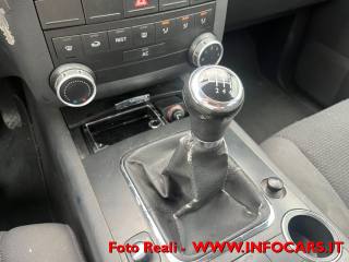 VOLKSWAGEN Touareg usata 15
