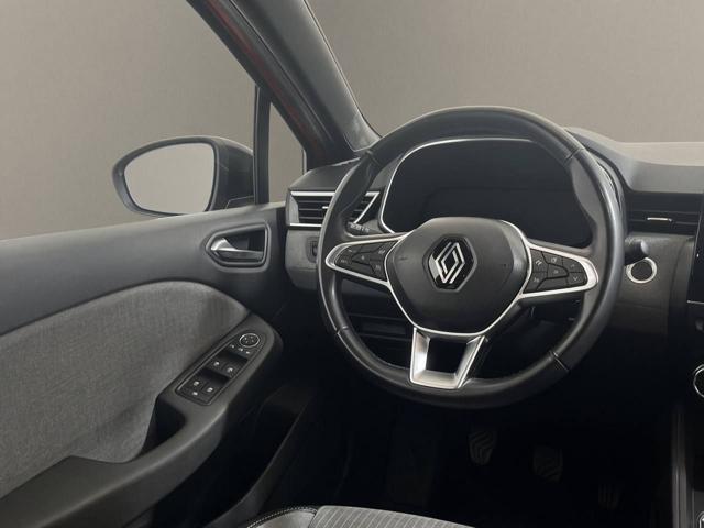 RENAULT Clio usata, con Touch screen