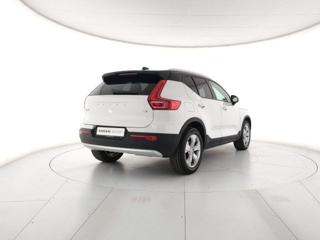 VOLVO XC40 usata, con Autoradio