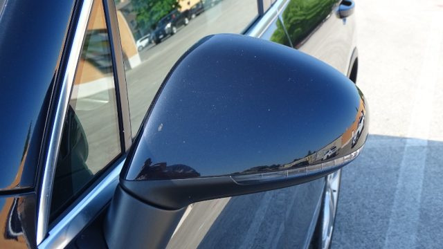 VOLKSWAGEN Touareg usata, con Volante in pelle