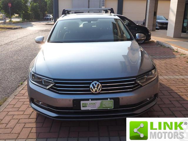 VOLKSWAGEN Passat usata, con Airbag