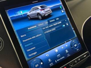 MERCEDES-BENZ GLC 220 usata, con Controllo elettronico della corsia