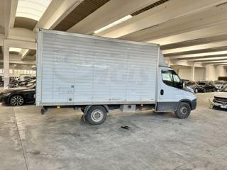 IVECO Daily usata, con USB