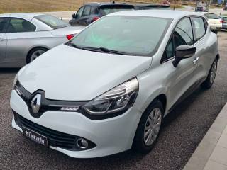 RENAULT Clio usata, con Autoradio