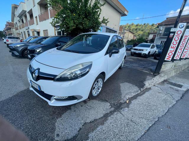 RENAULT Scenic usata, con Airbag
