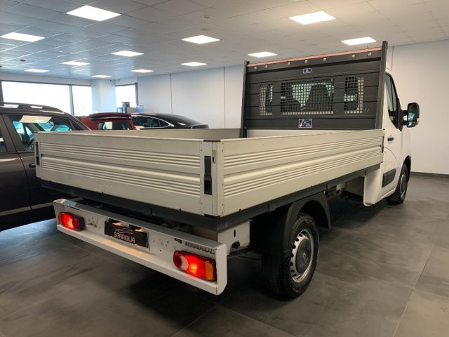 RENAULT usata 4