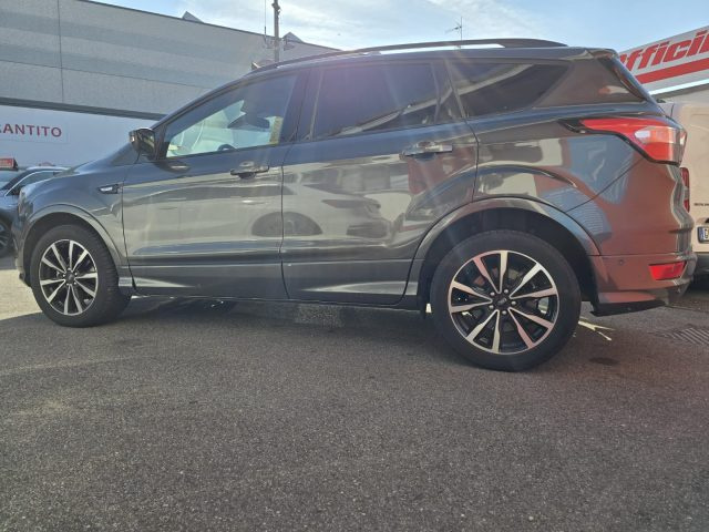 FORD Kuga usata, con Cruise Control