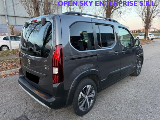 PEUGEOT Rifter usata, con Airbag