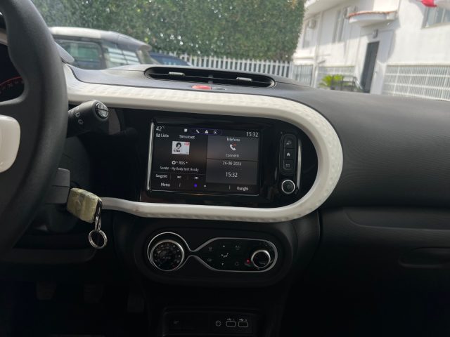 RENAULT Twingo usata, con Sensore di pioggia