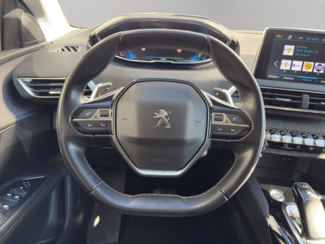 PEUGEOT 3008 usata, con Controllo elettronico della corsia