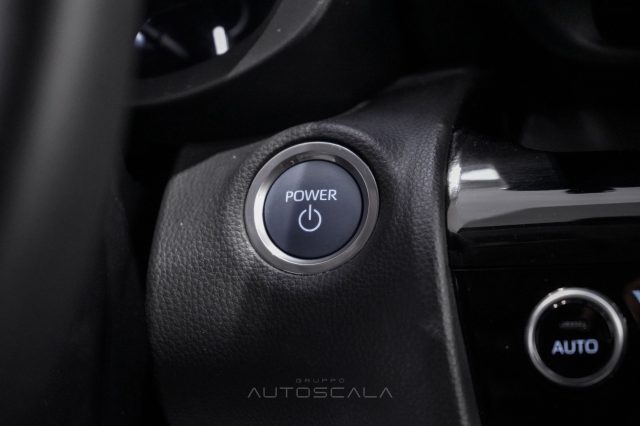 TOYOTA Yaris Cross usata, con Volante in pelle