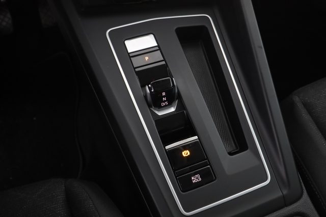 VOLKSWAGEN Golf usata 12