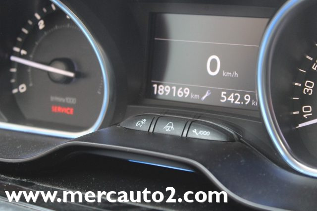 PEUGEOT 2008 usata 17