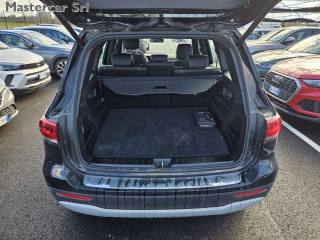 MERCEDES-BENZ GLB 200 usata, con Volante in pelle