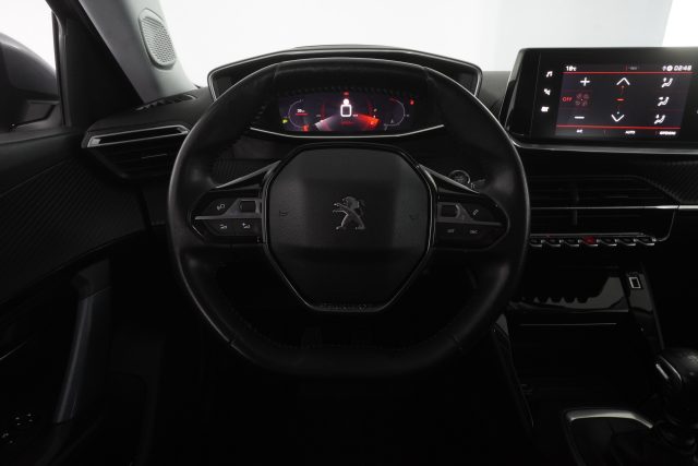 PEUGEOT 2008 usata 11