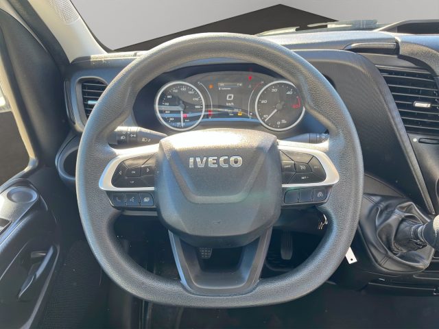 IVECO Daily usata 10