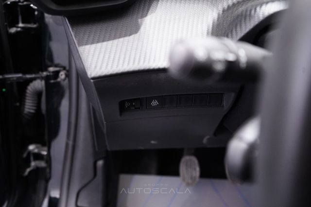 PEUGEOT 208 usata, con Cruise Control