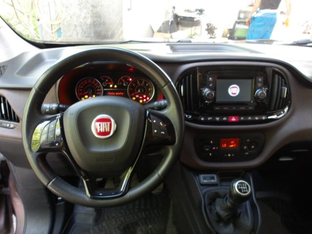 FIAT Doblo usata, con USB