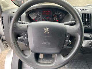 PEUGEOT Boxer usata, con ESP