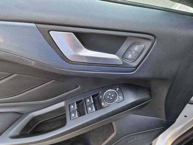 FORD Focus usata, con Servosterzo