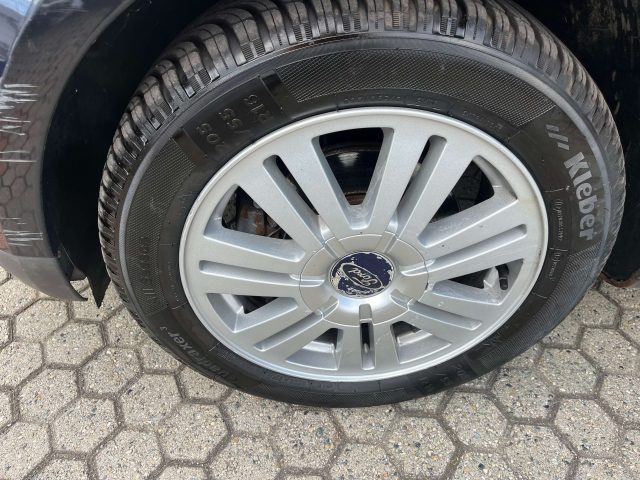 FORD Focus C-Max usata, con Bracciolo