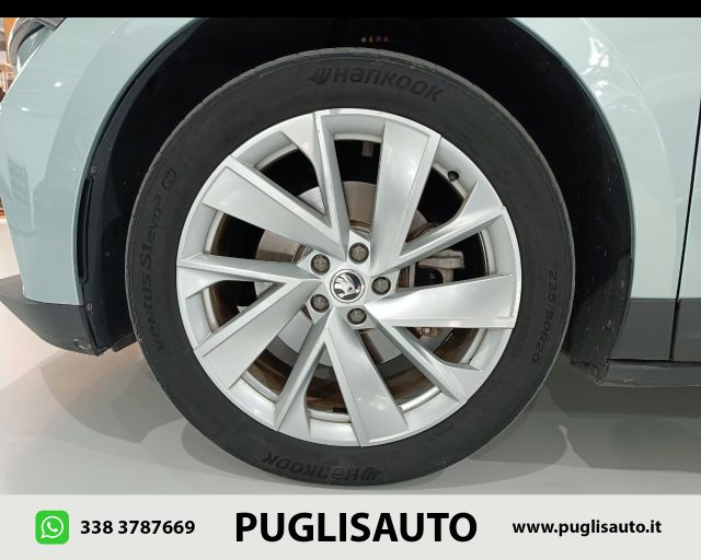 SKODA Enyaq iV usata, con Airbag testa