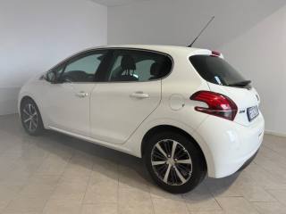 PEUGEOT 208 usata 4